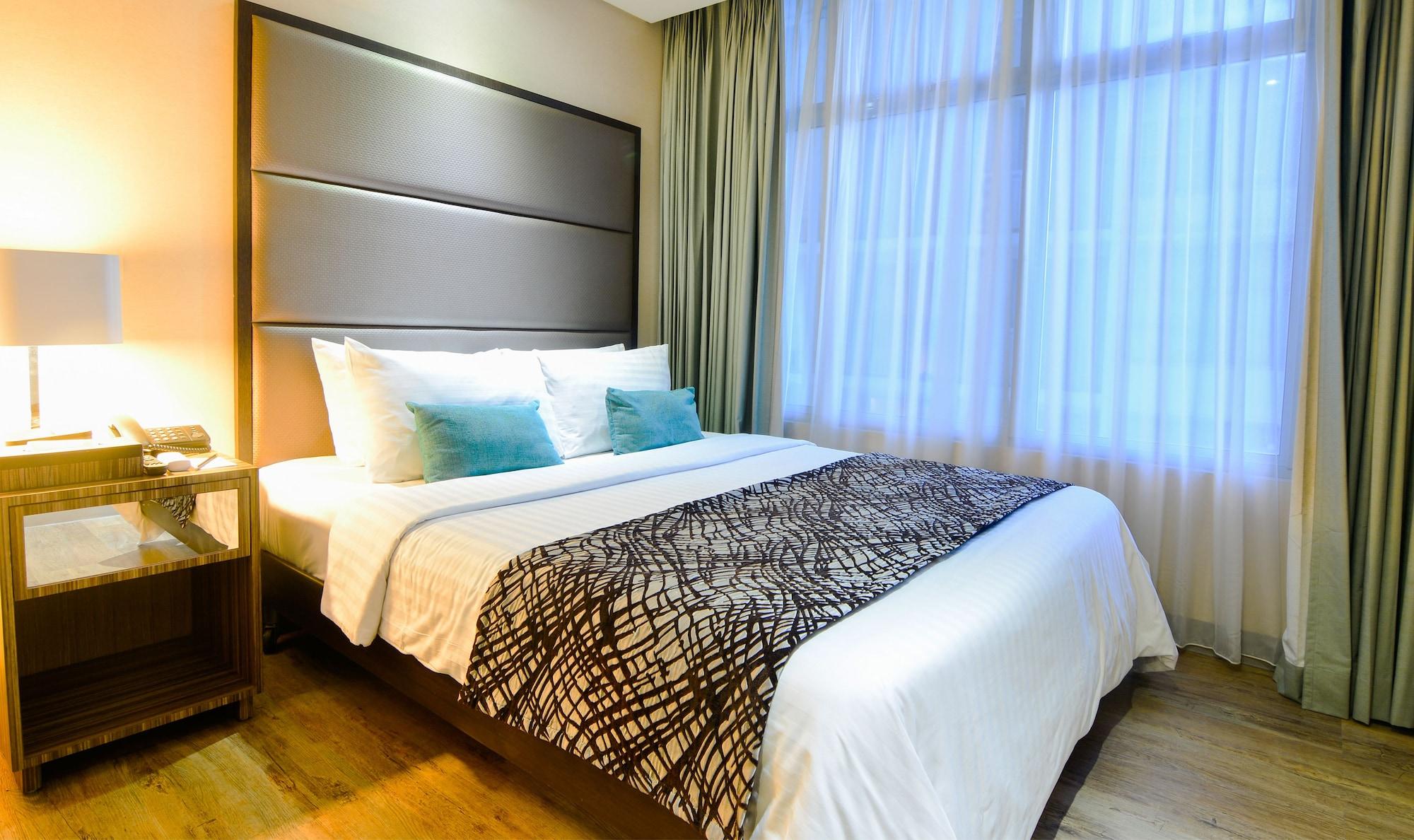 Best Western Antel Spa Hotel Suites Makati City Exteriör bild