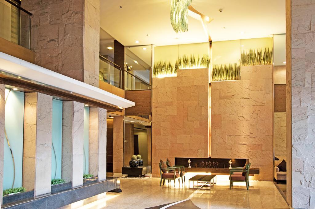 Best Western Antel Spa Hotel Suites Makati City Exteriör bild