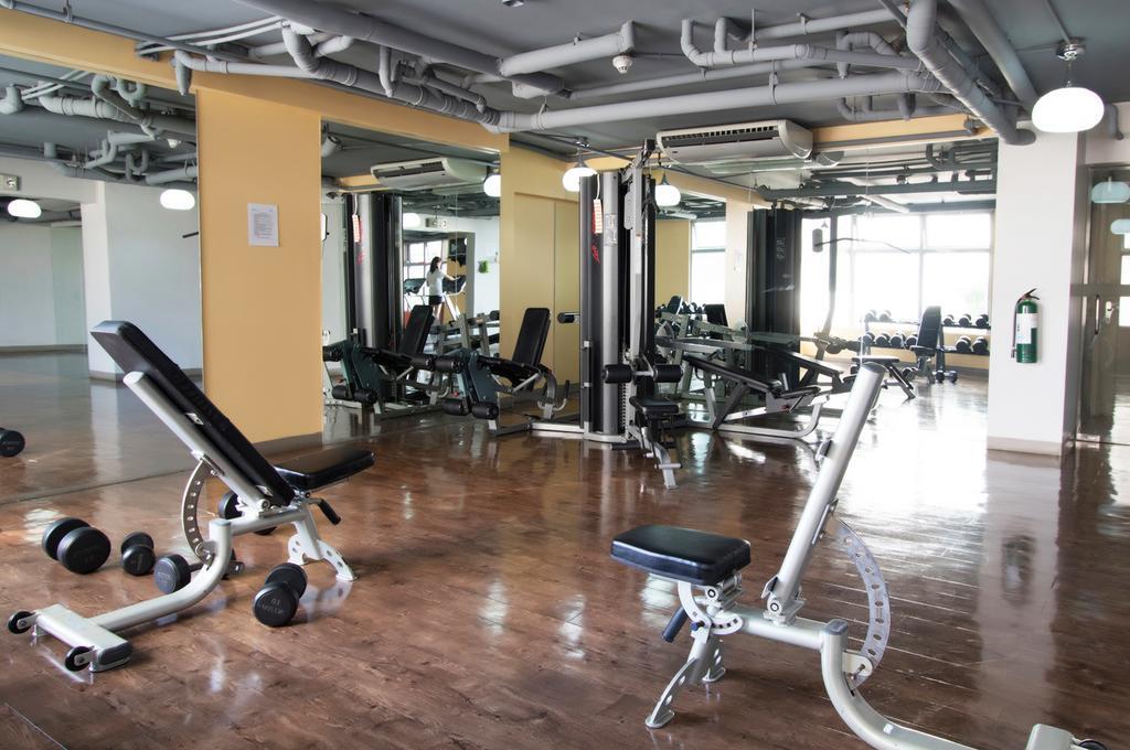 Best Western Antel Spa Hotel Suites Makati City Exteriör bild