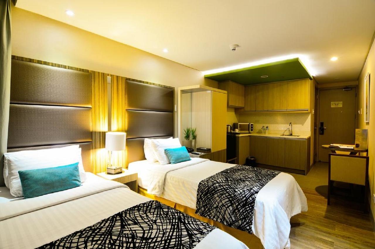 Best Western Antel Spa Hotel Suites Makati City Exteriör bild