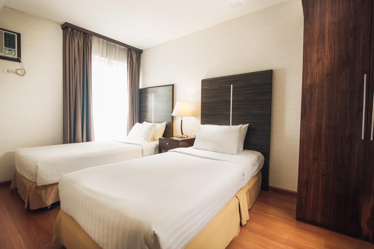 Best Western Antel Spa Hotel Suites Makati City Exteriör bild